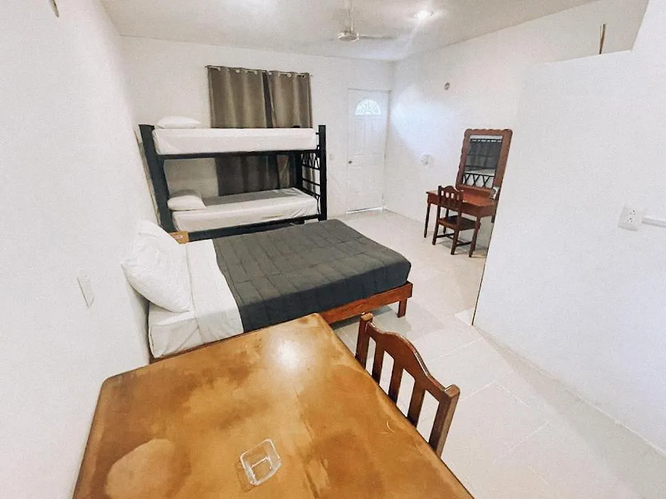 Che Bacalar Hostel & Bar Adults Only
